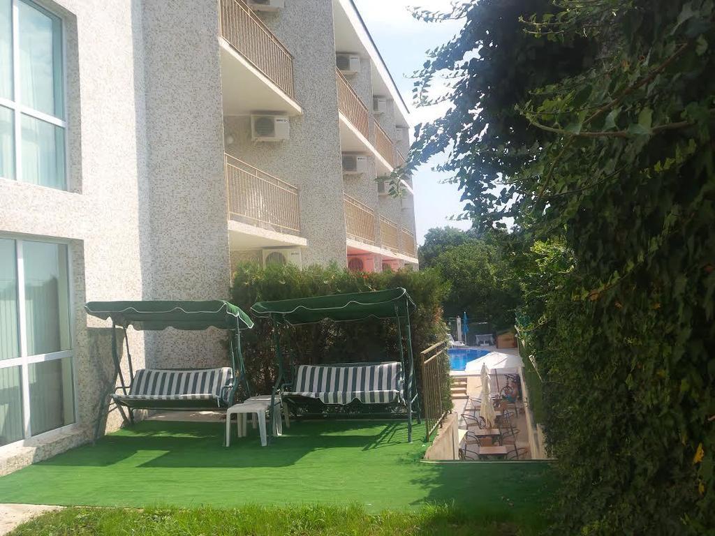 Hotel Paradise Goldstrand Exterior foto