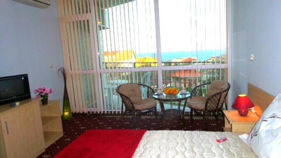 Hotel Paradise Goldstrand Exterior foto