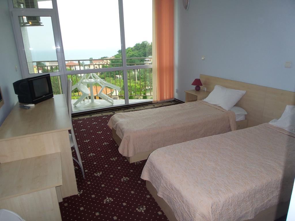 Hotel Paradise Goldstrand Zimmer foto